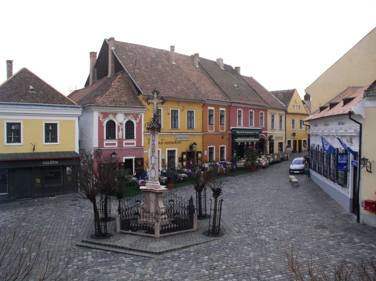 szentendre-fo_ter